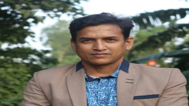 রাস্তার অনিয়মের তথ্য সংগ্রহ করায় সাংবাদিকদের মেরে ফেলার হুমকি দিলেন চেয়ারম্যান